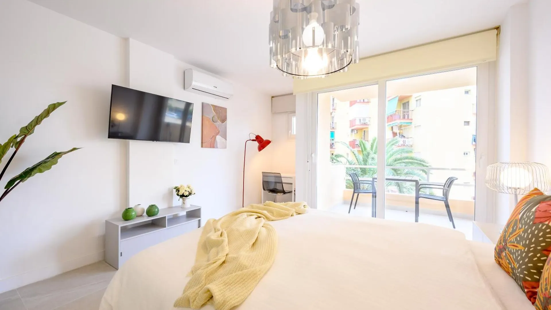 Apartment Veramar - Terrace, Pool & Parking By 10Tosea Fuengirola